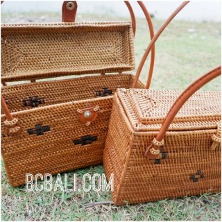 square handmade rattan grass natural tote bags purse motif flower strap